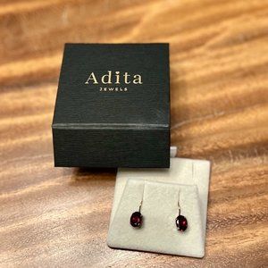 Gold & Garnet oval earrings